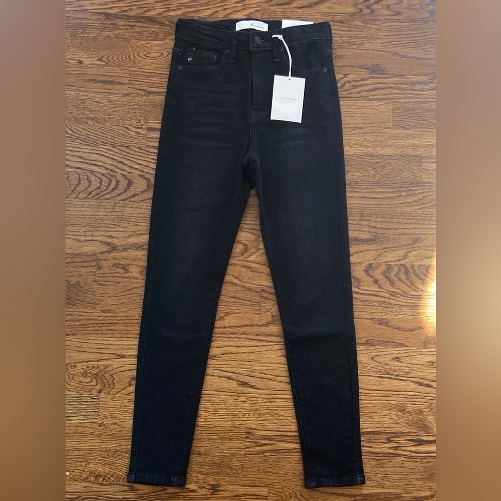 NWT KanCan Black High Rise,Super‎ Skinny Jeans - Size 27